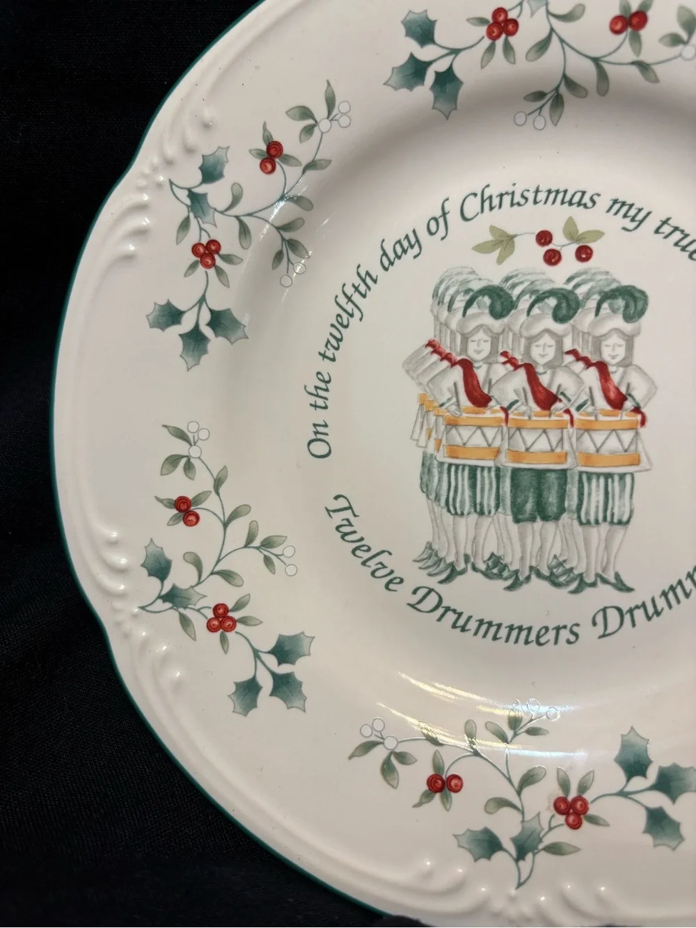 Pfaltzgraff Twelve Drummers Drumming 8” Plate 12 Days of Christmas series